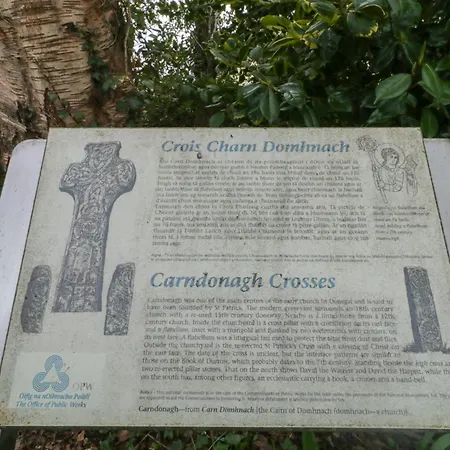 Donagh Cross Town House