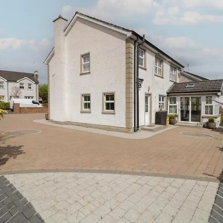Donagh Cross Town House Carndonagh
