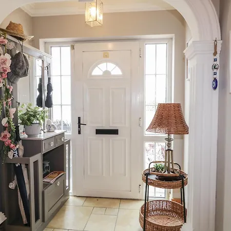 Prázdninový dům Donagh Cross Town House